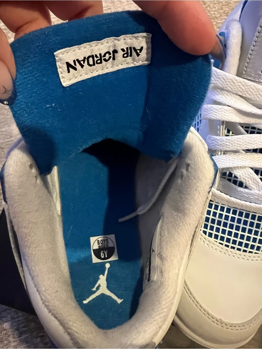 Air Jordan 4 Retro Military Blue